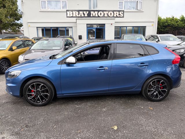 Image for 2016 Volvo V40 2014 VOLVO V40 2.0D4 R DESIGN PAN ROOF