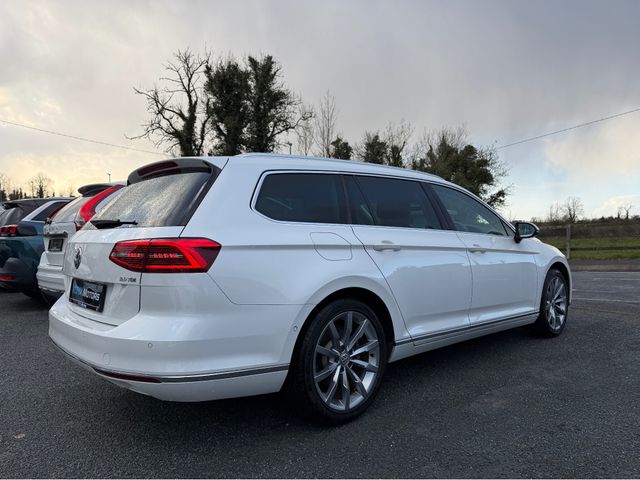 Image for 2020 Volkswagen Passat 2.0 TDI HIGHLINE PREMIUM PLUS 190 BHP DIESEL AUTOMATIC // IMMACULATE EXAMPLE LIKE NEW // VIRTUAL DASH // FULL ELECTRIC HEATED LEATHER // CRUISE CONTROL // APPLE CARPLAY // UPGRADED GT ALLOYS