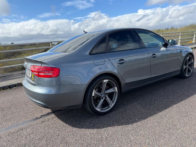 Image for 2015 Audi A4 2.0 TDI Technik 136PS 4DR