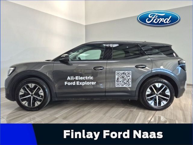 Image for 2026 Ford Explorer Select 77kWh Extended Range RWD-Dealer Demo