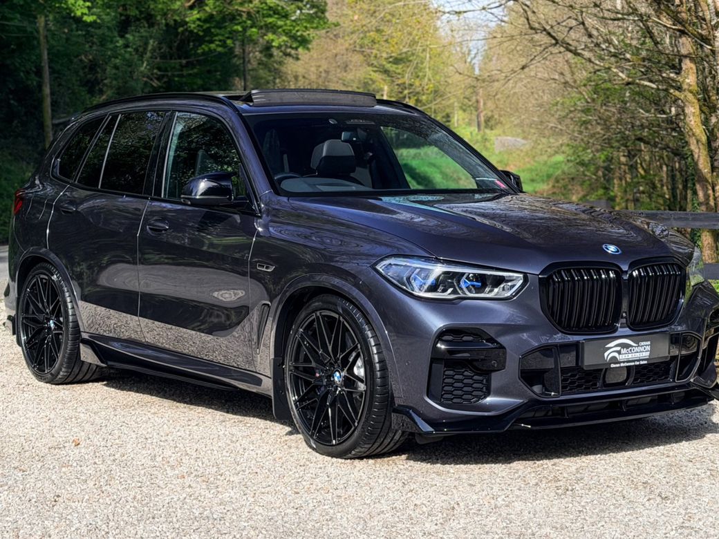 Image for 2022 BMW X5 2022 (221) BMW X5 45E MSPORT PRO *SKY LOUNGE