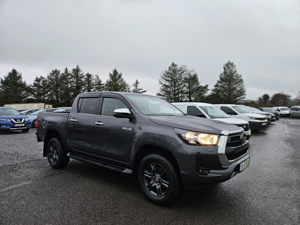 Image for 2025 Toyota Hilux 2.8 SR5 Double CAB
