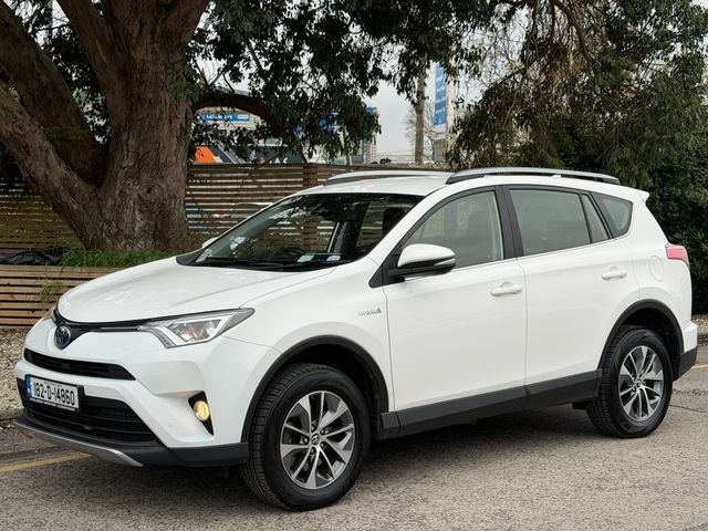 Image for 2018 Toyota Rav4 Hybrid Luna Sport. Rear Camera.2 Keys