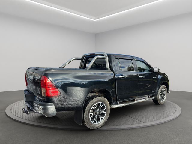 Image for 2017 Toyota Hilux 2.4D4D INV X 148BHP D/C 4DR A
