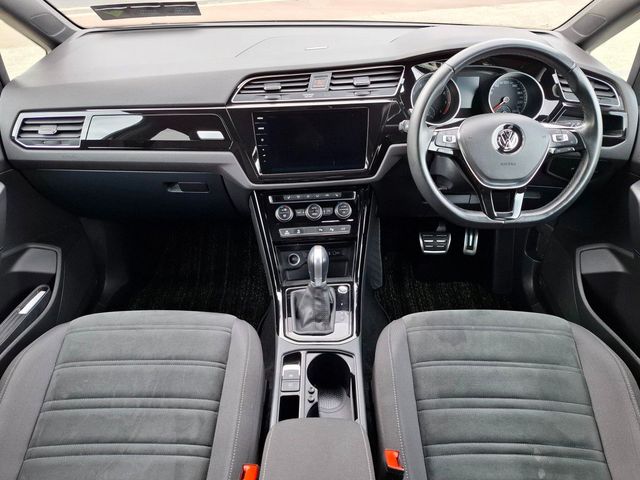 Image for 2018 Volkswagen Touran R-LINE HIGHLINE 1.4 TSI PETROL AUTO NEW NCT 12 MONTH WARRANTY