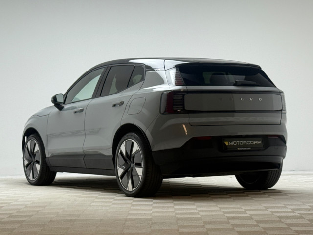 Image for 2024 Volvo EX30 ULTRA 69KWH *PAN ROOF*