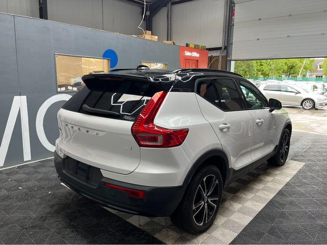 Image for 2022 Volvo XC40 €27950 2022 VOLVO XC40 TWIN MOTOR AUTOMATIC / CRUISE CONTROL / 360° CAMERA / ELECTRIC MEMORY & HEATED SEATS / PANORAMIC SUNROOF / HEATED STEERING WHEEL / APPLE CARPLAY AND MORE