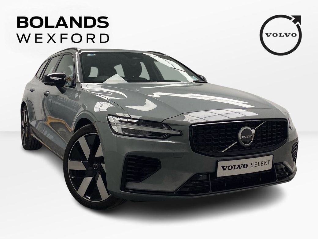 Image for 2025 Volvo V60 4 YEAR WARNTY !! Plus Dark AWD PHEV T6 (350hp)