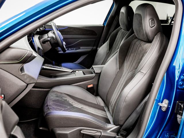 Image for 2024 Peugeot 308 E-GT 54kWh 155HP
