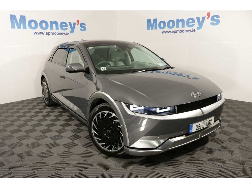 Image for 2025 Hyundai Ioniq 5 PLATINUM 84 kWh EV LOW MILEAGE 