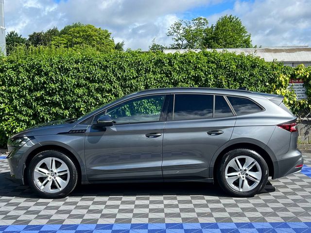 Image for 2025 Skoda Enyaq 50 EDITION 52KWH ** TINY MILEAGE ** // HALF LEATHER HEATED SEATS // 19" ALLOYS // DIGITAL CLUSTER