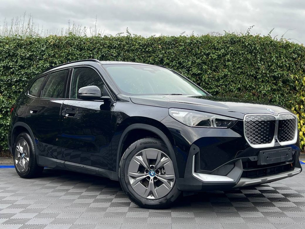 Image for 2025 BMW iX1 EDRIVE20 SPORT // HEADS-UP DISPLAY // HEATED SEATS // ADAPTIVE CRUISE CONTROL