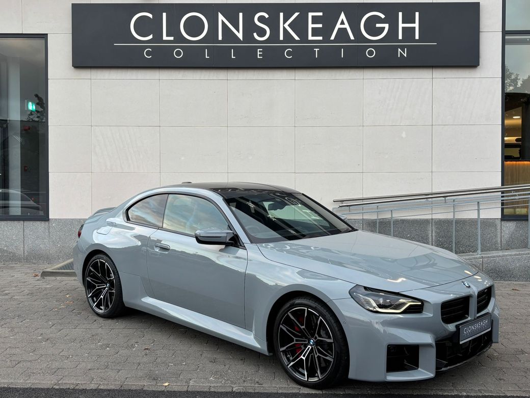 Image for 2024 BMW M2 TRACK PACK, CARBON BUCKET SEATS