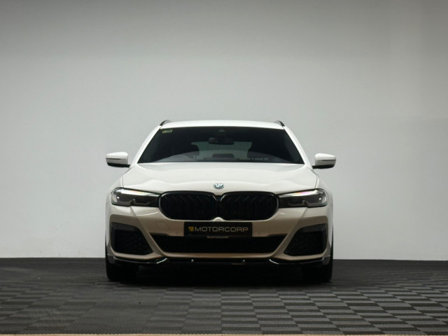 Image for 2023 BMW 5 Series 530E M SPORT