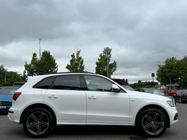 Image for 2015 Audi Q5 2.0TDI 177BHP S-LINE QUATTRO *PAN ROOF*