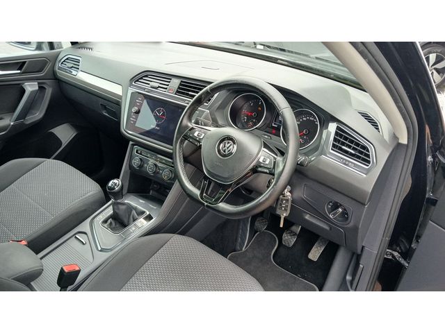 Image for 2020 Volkswagen Tiguan Allspace Comfortline 2.0 TDI 150HP **PARKING SENSORS, BLUETOOTH, FINANCE AVAILABLE**