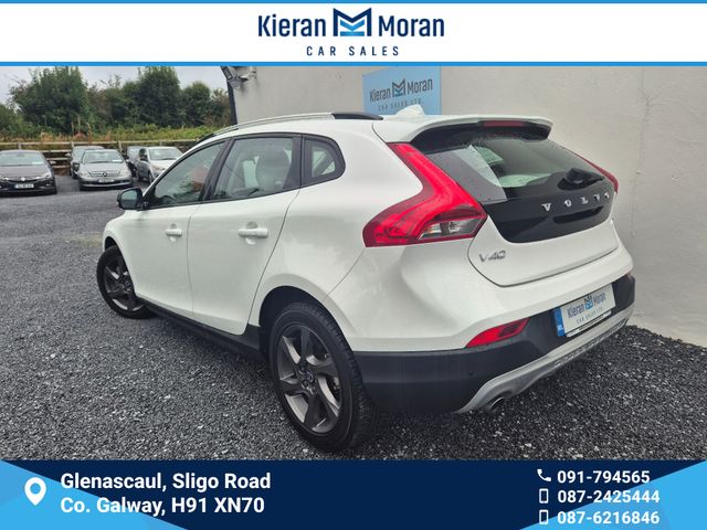 Image for 2016 Volvo V40 AUTO