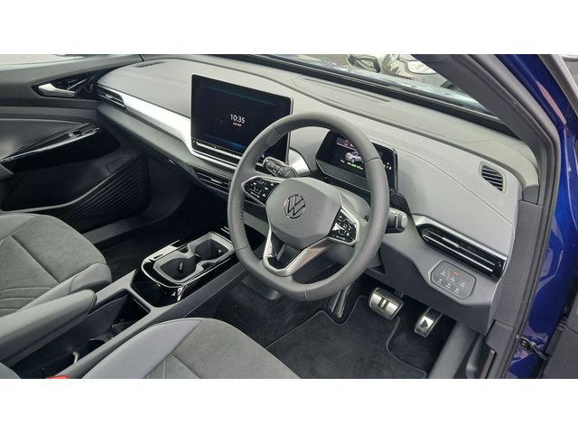 Image for 2025 Volkswagen ID.4 PRO PLUS 77KWH 286HP **FULLY ELECTRIC, PARK ASSIST, WIRELESS PHONE CHARGING, APP CONNECT**