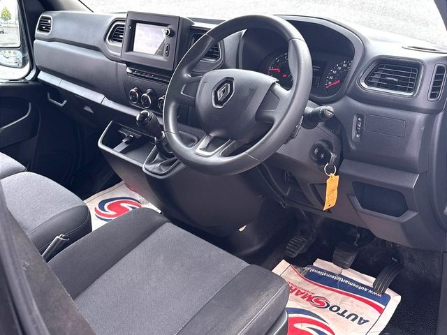 Image for 2022 Renault Master FWD LM35 BLUE DCI 135 PRICE + VAT