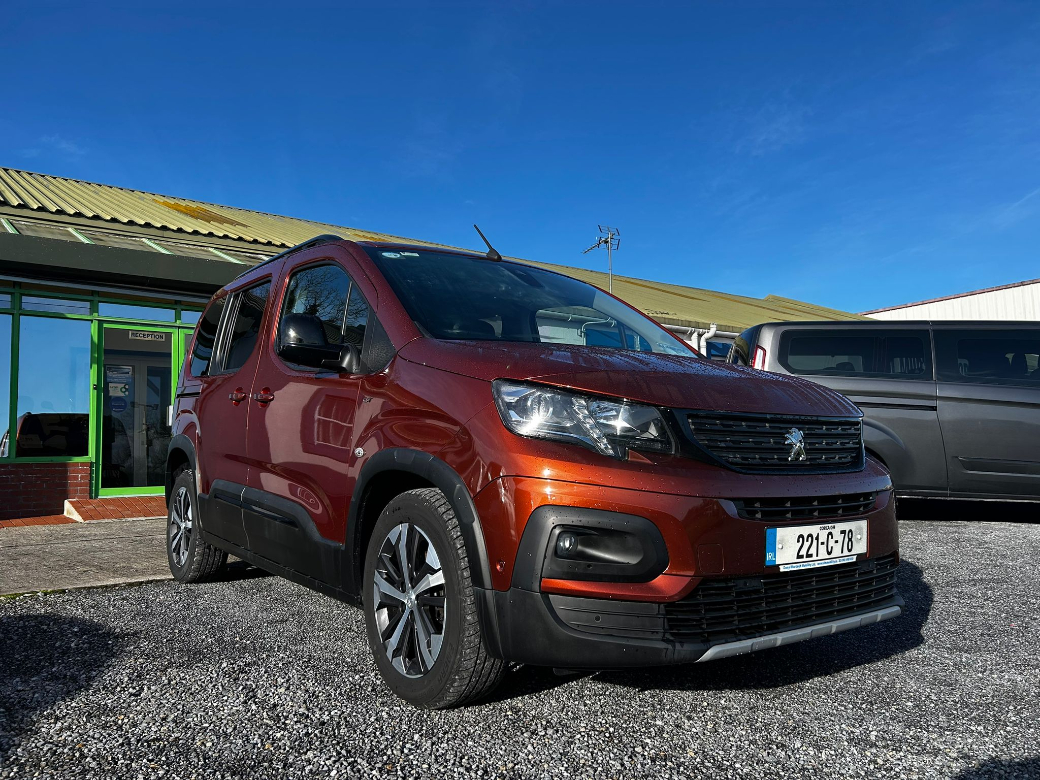 Image for 2022 Peugeot Rifter Wheelchair Car 