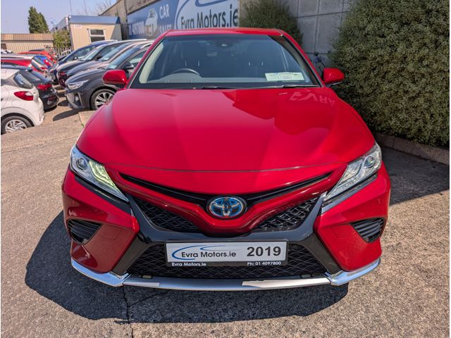 Image for 2019 Toyota Camry WS AUTOMATIC HYBRID 2.5 PETROL //REVERSE CAMERA//KEYLESS ENTRY//ADAPTIVE CRUISE CONTROL//HALF LEATHER SEATS//