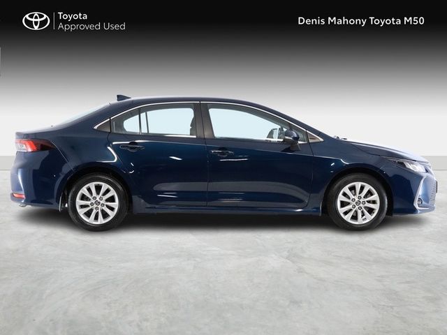 Image for 2024 Toyota Corolla Luna Hybrid Saloon