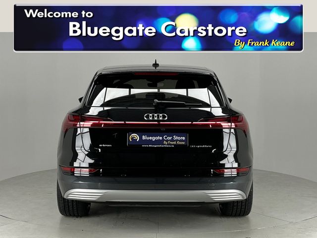 Image for 2020 Audi e-tron TECHNIK 50 QUATTRO NEW 22"ALLOYS**BLACK LEATHER INTERIOR**FRONT HEATED SEATS**DUAL CLIMATE CONTROL**TOUCH SCREEN MEDIA DISPLAY**REVERSE CAMERA**APPLECARPLAY**SATNAV**ELECTRIC TAILGATE**KEYLESS START*