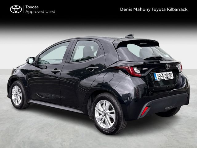 Image for 2025 Toyota Yaris HYBRID LUNA 3 YEARS FREE SERVICING