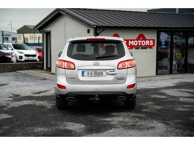 Image for 2011 Hyundai Santa Fe 2.2 2WD Automatic 196hp Deluxe