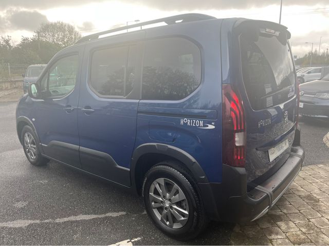 Image for 2022 Peugeot Rifter Wheelchair Accessible SWB manual