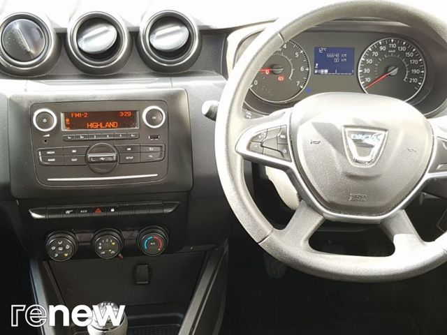 Image for 2021 Dacia Duster Blue dCi 115 Essential * LOW KMS ** FINANCE AVAILABLE *