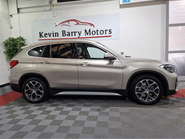 Image for 2022 BMW X1 25E X-LINE (PLUG IN HYBRID) XDRIVE AUTOMATIC **ONE OWNER / TOP SPEC / APPLE CARPLAY / CRUISE CONTROL / ELECTRIC BOOTLID / FULL BLACK LEATHER / HEATED FRONT SEATS / REAR TINTED GLASS / SAT NAV**