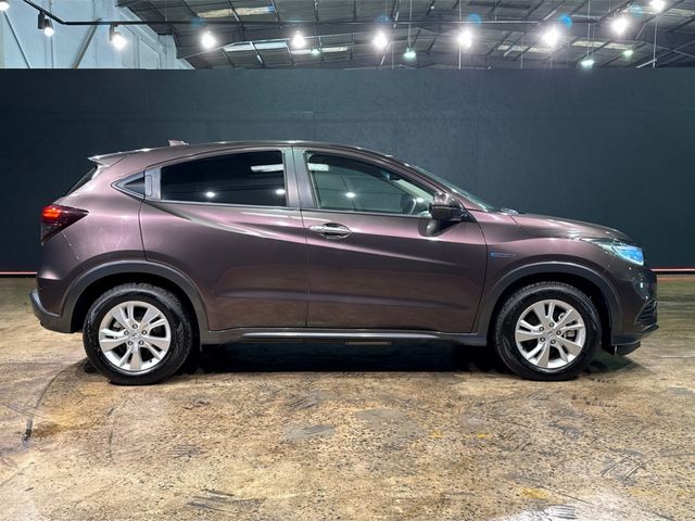 Image for 2018 Honda Vezel HYBRID 1.5L AUTOMATIC - REVERSE CAMERA - CRUISE CONTROL
