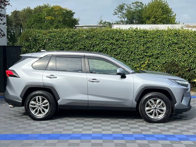 Image for 2023 Toyota Rav4 AWD 2.5 HYBRID AUTO // REVERSE CAMERA // DUAL ZONE CLIMATE CONTROL // ADAPTIVE CRUISE CONTROL