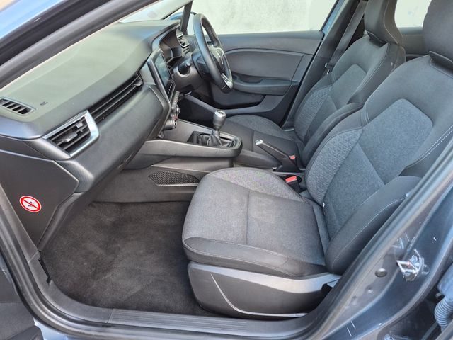 Image for 2022 Renault Clio Dynamique Edition Naeb TCE 90