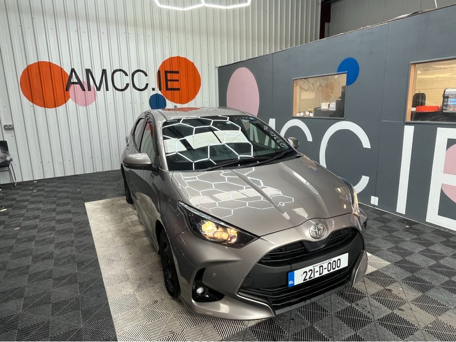 Image for 2022 Toyota Yaris 2022 TOYOTA YARIS X 1.0 AUTOMATIC / REVERSE CAMERA AND MORE