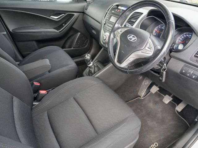 Image for 2014 Hyundai ix20 Deluxe 4DR