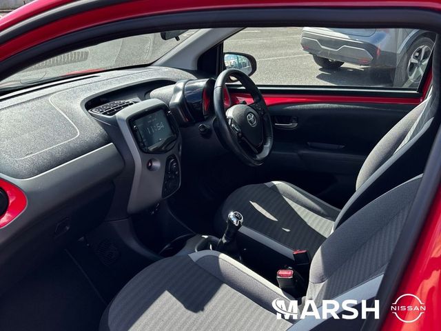 Image for 2020 Toyota Aygo 1.0 XPLAY SPHONE 4DR