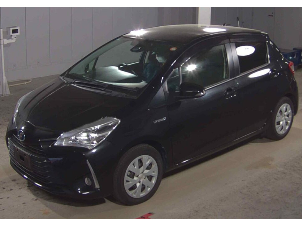 Image for 2017 Toyota Vitz 1.5 Petrol Hybrid Auto