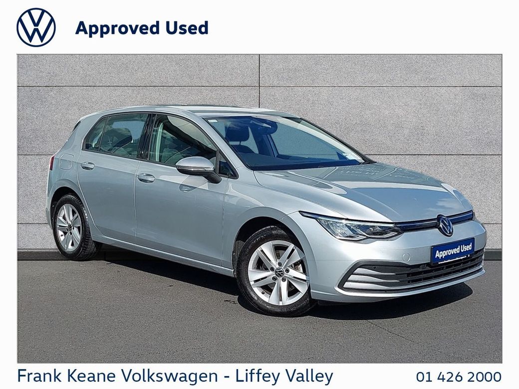 Image for 2024 Volkswagen Golf LIFE 2.0 TDI 115HP *REAR VIEW CAMERA* *REFLEX SILVER* *PCP AVAILABLE* *CARPLAY & ANDROID AUTO*