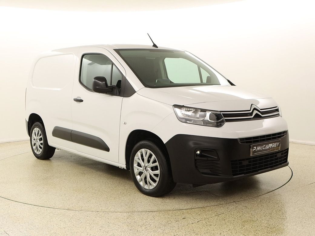 Image for 2022 Citroen Berlingo 