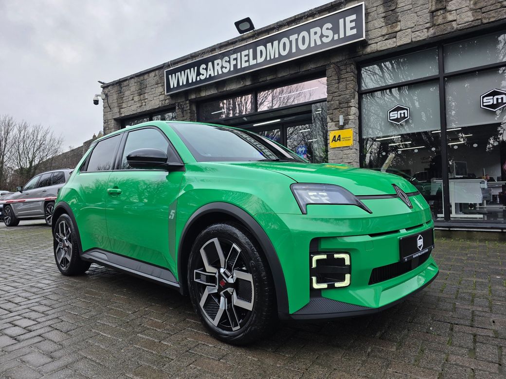 Image for 2025 Renault 5 TECHNO E-TECH 110 KW 52KWH. HUGE SPEC. FINANCE ARRANGED. SIMI. AA APPROVED.