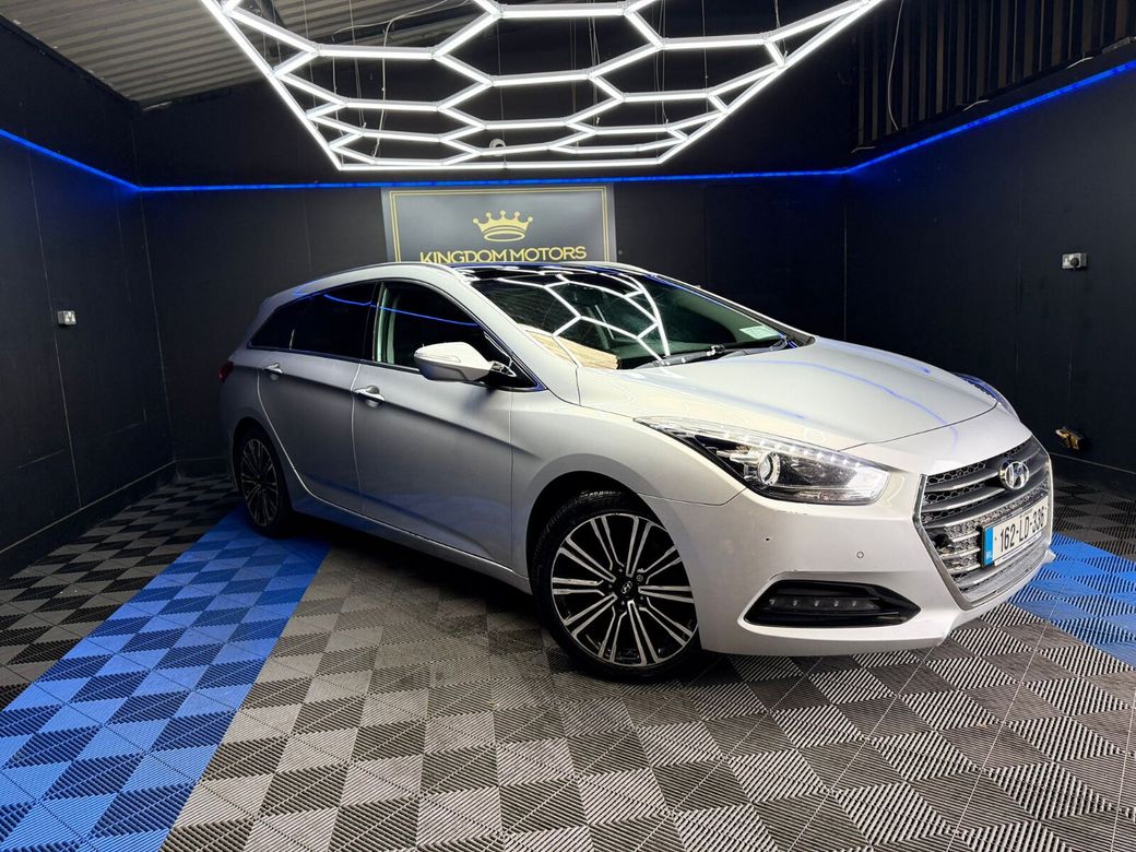 Image for 2016 Hyundai i40 Premium 1.7 Diesel