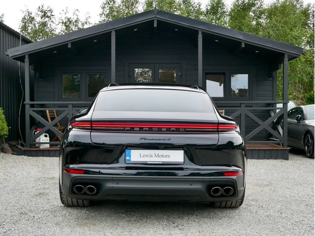Image for 2025 Porsche Panamera 4 PDK E-HYBRID, BOSE , TILT AND SLIDE PAN ROOF, AIR SUSPENSION, ADAPTIVE CRUISE CONTROL
