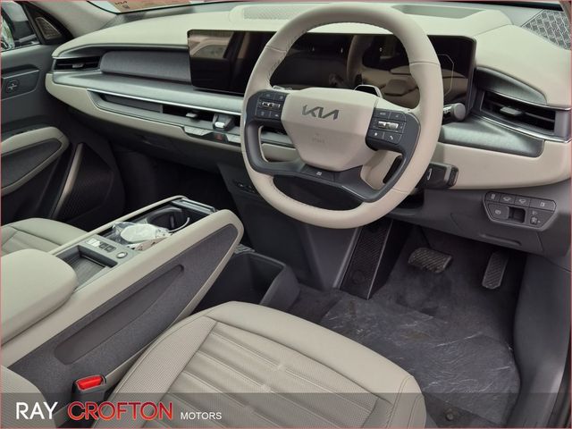 Image for 2026 Kia EV9 Earth RWD