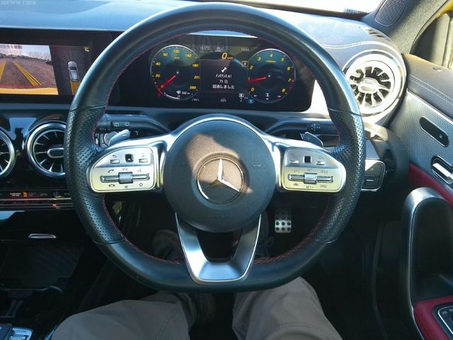 Image for 2020 Mercedes-Benz A 180 AMG Line