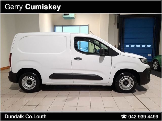 Image for 2025 Peugeot Partner PRO PLUS 1.5 HDI 100 65 ** Rear View Camera | Air Con **