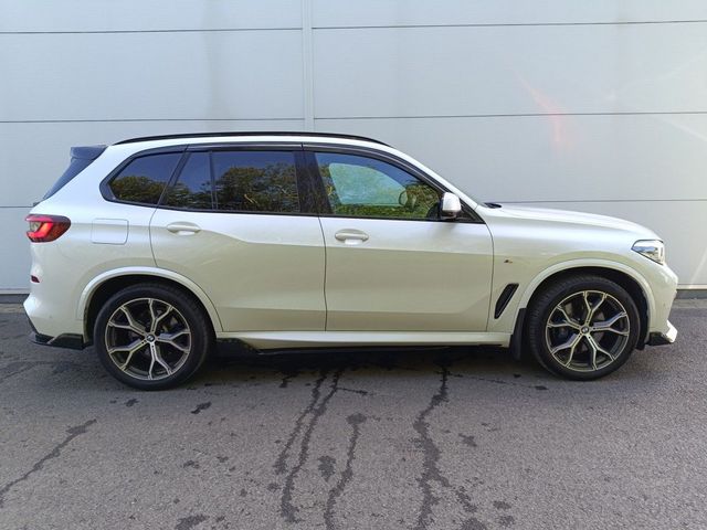 Image for 2022 BMW X5 xDrive30d M Sport Black Edition Styling Kit 8sp Auto