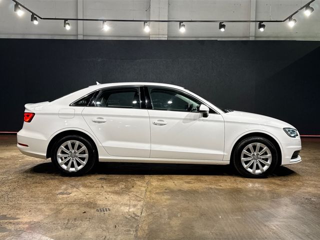 Image for 2016 Audi A3 1.0L TFSI - FACTORY ALLOYS - REVERSE CAMERA - A/C HEATING CONTROLS - CRUISE CONTROL