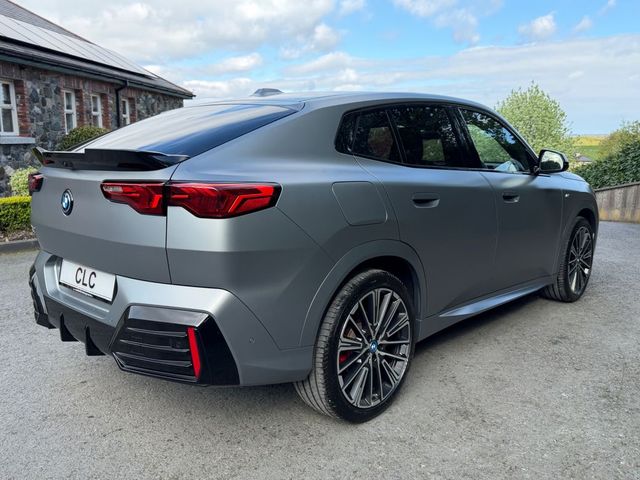 Image for 2024 BMW iX2 EDRIVE20 M SPORT